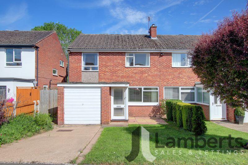 St. Judes Avenue, Studley 3 bed semidetached house £250,000