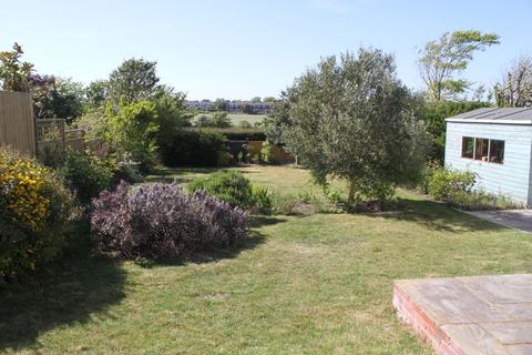 Sea Mist, 30 Lighthouse Road, St Margarets Bay, Dover, CT15 6EJ