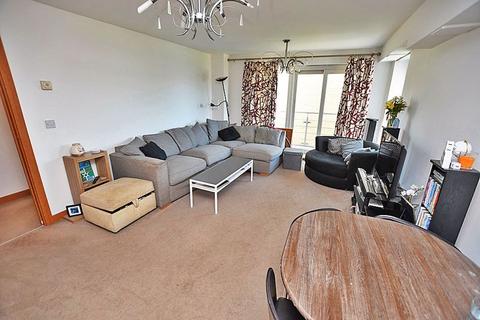 2 bedroom apartment to rent, Arundel Square, Maidstone