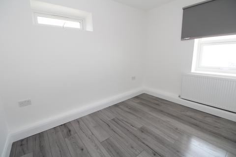 1 bedroom apartment to rent - College Road, Bromley, BR1