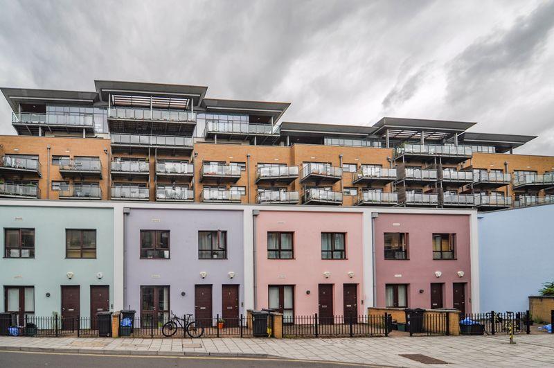 Apartment in Bristol - View 5