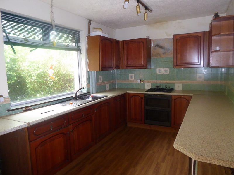 Nursery Lane, Halifax 3 bed semidetached house £125,000