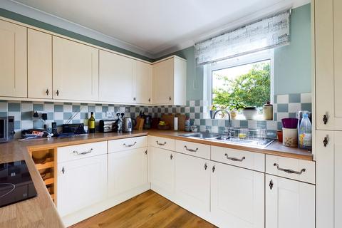 1 bedroom flat for sale - St Peters Park Road, Broadstairs, CT10