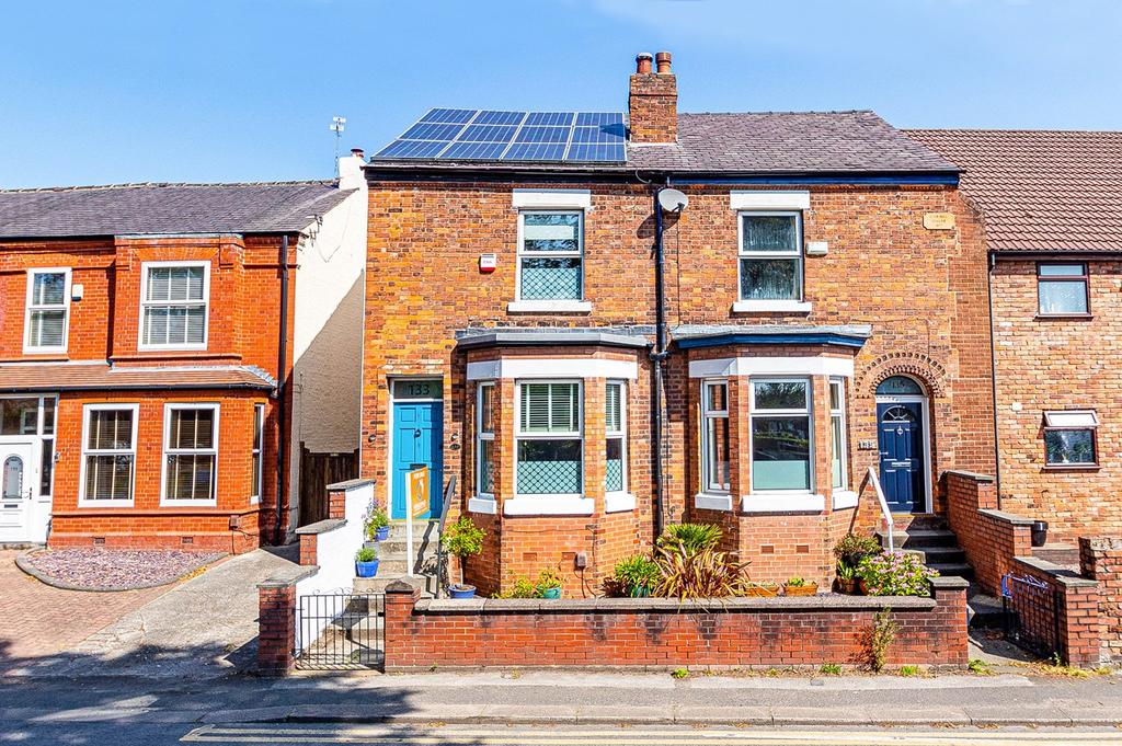Stretford Road, Urmston, Manchester, M41 4 bed semidetached house £
