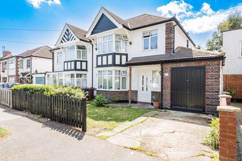 26 Manor Way, Harrow, HA2 6BY