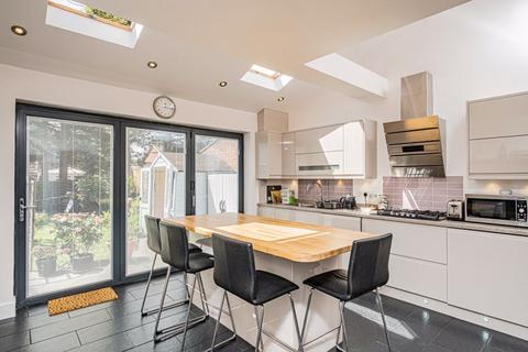 26 Manor Way, Harrow, HA2 6BY