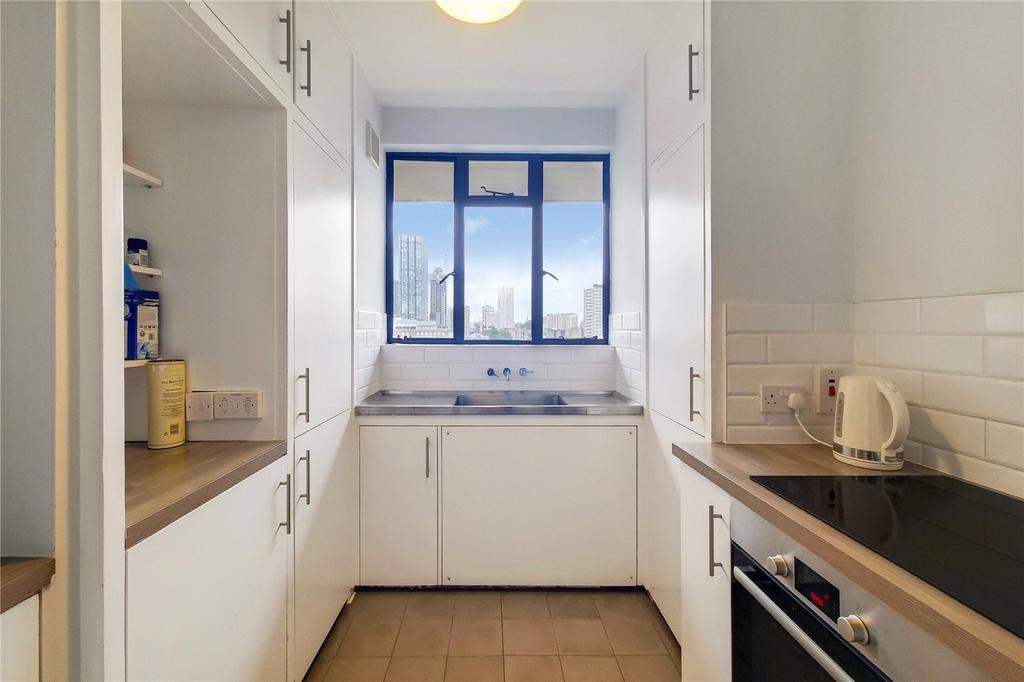 St. John Street, London, EC1R 2 bed apartment £2,500 pcm (£577 pw)