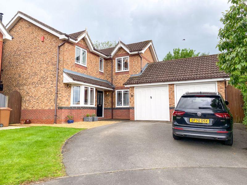 Kingfisher Close, Congleton 4 bed detached house for sale £475,000