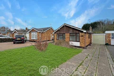 3 bedroom bungalow for sale - Chelmer Road, Witham, CM8