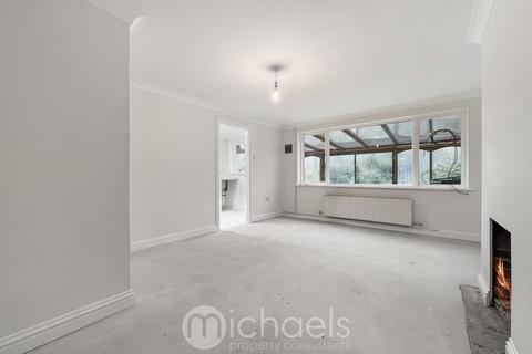 13 Chelmer Road, Witham, CM8 2EY