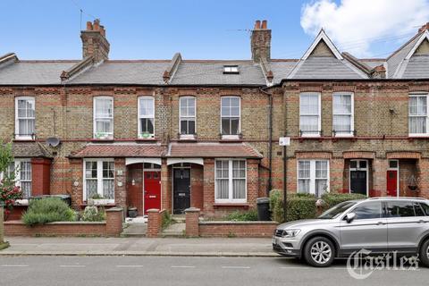 35 Morley Avenue, London, N22 6LY