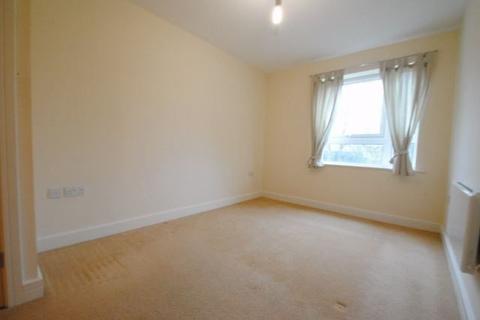1 bedroom apartment to rent - Cherrywood Lodge, Birdwood Avenue, London, SE13