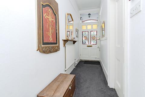 41 Savernake Road, London, NW3 2JU