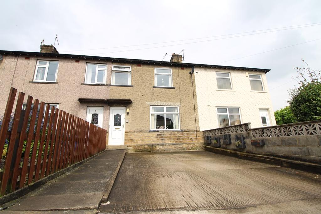 Broomhill Grove, Keighley, BD21 3 bed townhouse £140,000