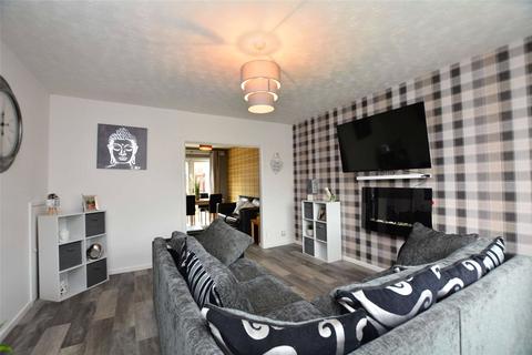 3 bedroom terraced house for sale - Raynville Walk, Leeds, West Yorkshire