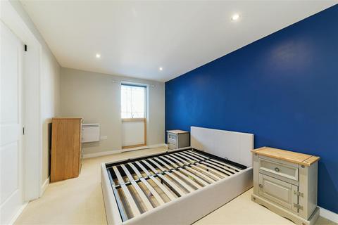 1 bedroom apartment for sale, Reed House, Durnsford Road, London