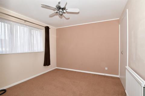 12 Walker Close, Crayford, Dartford, DA1 4SR