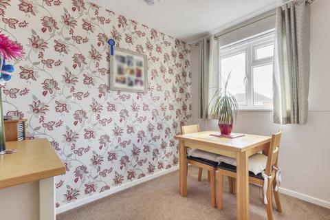 50 Brackley Way, Basingstoke, RG22 6LN