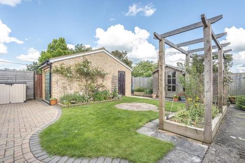 50 Brackley Way, Basingstoke, RG22 6LN