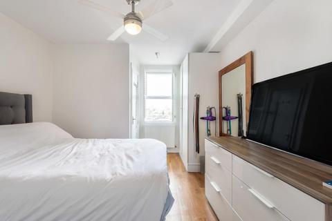 2 bedroom flat for sale - Lavender Hill, Battersea
