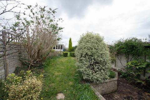 3 bedroom semi-detached house for sale - Hill Rise, Woodstock, Oxfordshire