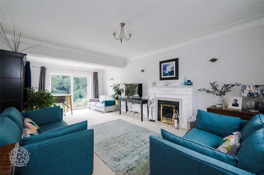 Tor Avenue, Greenmount, Bury, Greater Manchester, BL8 5 bed detached