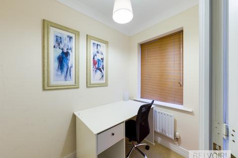 4 bedroom semi-detached house to rent, Anchor Crescent, Hockley, Birmingham, B18