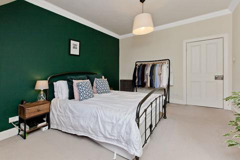 62 Dean Path, Edinburgh, EH4 3AU
