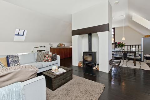 62 Dean Path, Edinburgh, EH4 3AU