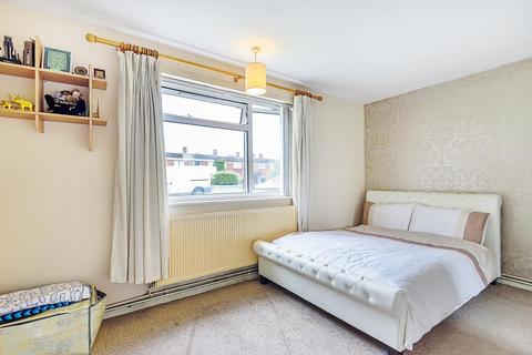 112 Minster Way, Slough, SL3 7EX