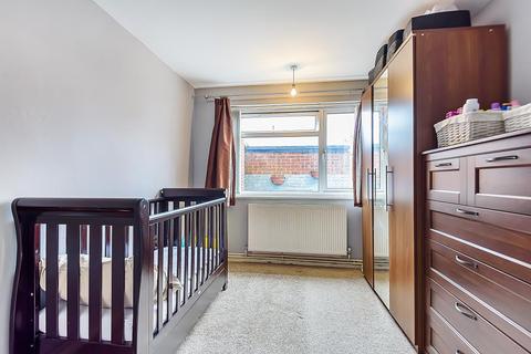 112 Minster Way, Slough, SL3 7EX