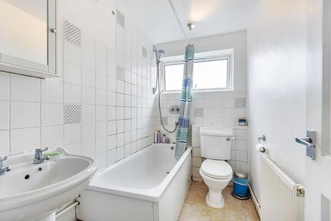 112 Minster Way, Slough, SL3 7EX