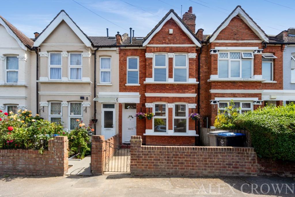 Selwyn Road, Willesden 4 bed terraced house for sale £600,000