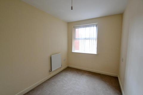 2 bedroom flat to rent - Kings Court, Wright Street, Hull