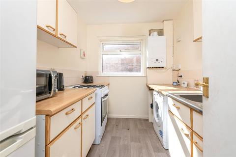 260 Moore Avenue, Bradford, BD7 4DR