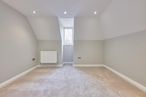 3 bedroom apartment for sale, 126, Holders Hill Road, London, NW4