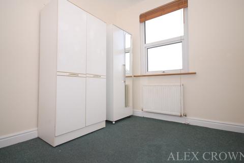 1 bedroom flat to rent, Woodlands Park Road, Harringay