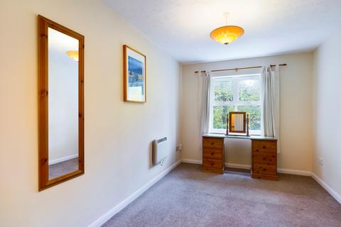 1 bedroom flat to rent, Regent Court, Norn Hill, Basingstoke, RG21