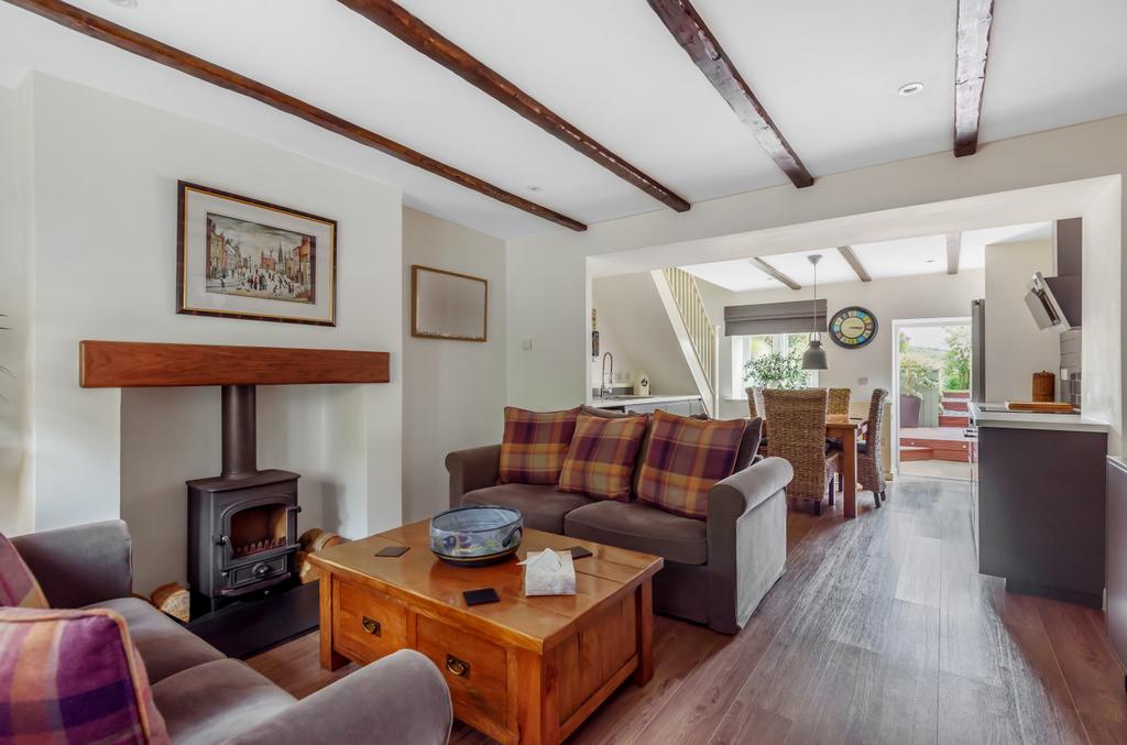 East Street, Ilminster, Somerset, TA19 2 bed terraced house for sale £250,000