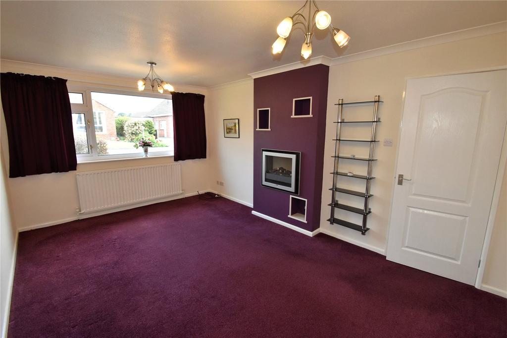 Isabella Road, Tiverton, Devon, EX16 2 bed bungalow £950 pcm (£219 pw)