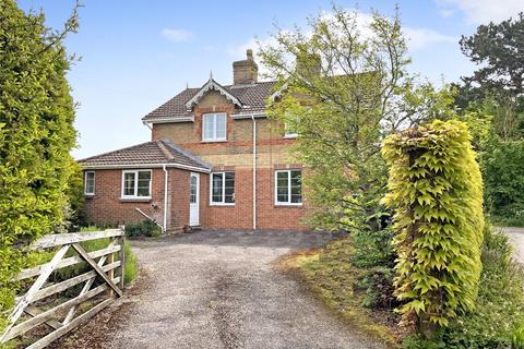 4 bedroom detached house to rent - Staplehay, Trull, Taunton, Somerset, TA3