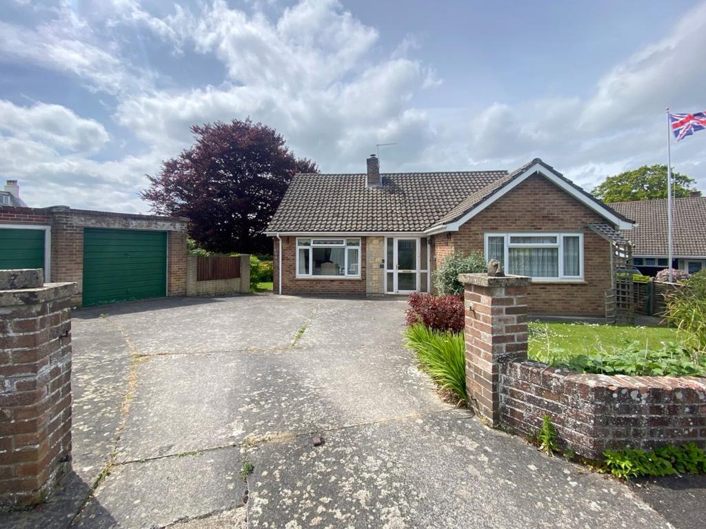 Stone Lane, Yeovil, BA21 2 bed bungalow £350,000