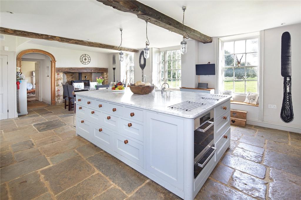 Kitchen/Breakfast