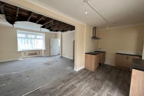 30 Eden Road, Middlesbrough, TS4 2SJ