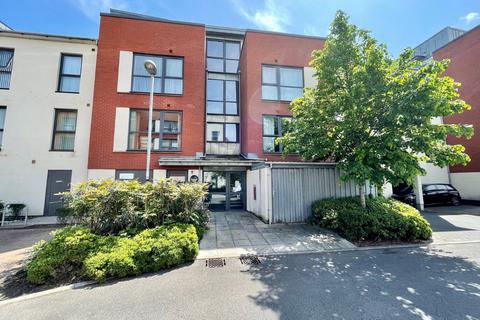 24 Paxton Drive, Bristol, BS3 2BE
