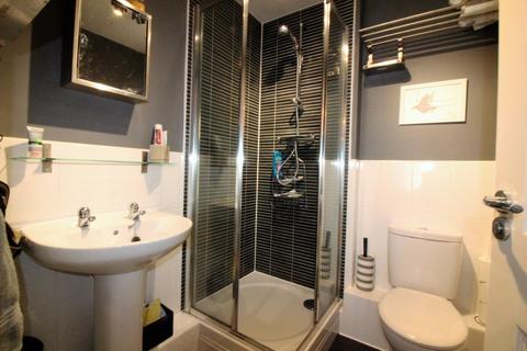 24 Paxton Drive, Bristol, BS3 2BE