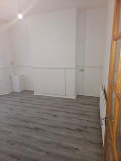 2 bedroom house to rent, Orlando Street, Bootle, L20