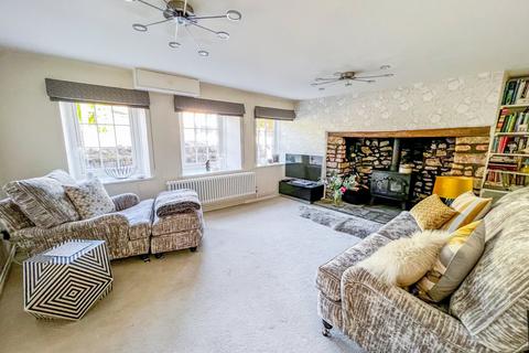 1, Myrtle Cottage Clevedon Road, Weston In Gordano, Bristol, BS20 8PU