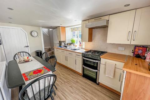 1, Myrtle Cottage Clevedon Road, Weston In Gordano, Bristol, BS20 8PU