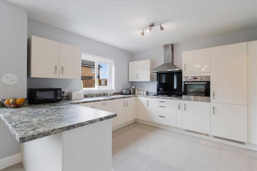 Kitchen Dining (1)